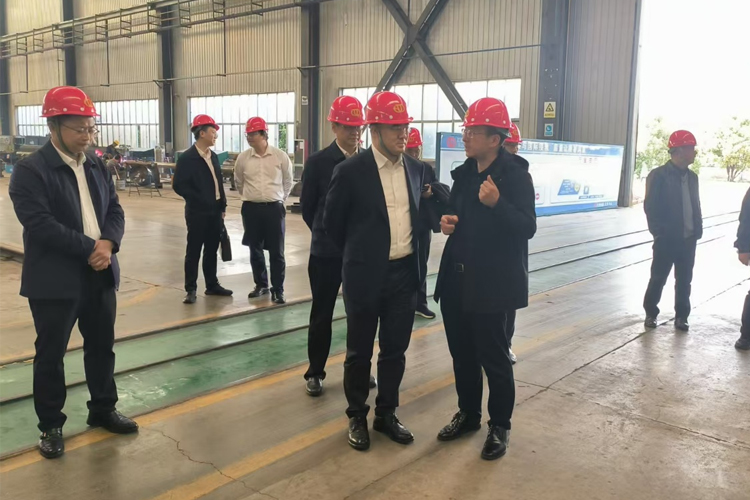 南昌市委常委、副市长安宝军莅临公司考察调研